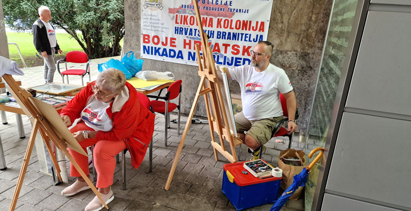 Kolonija 03