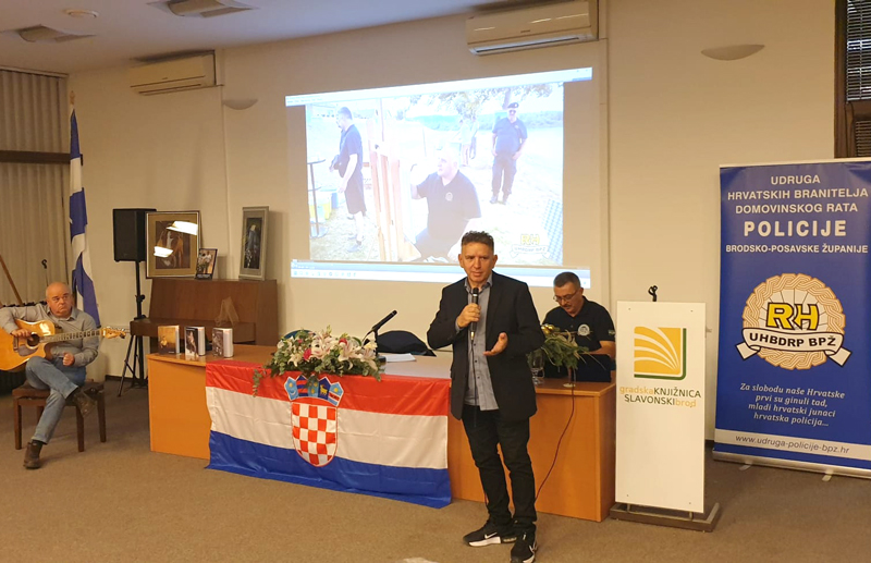 Likovno literarna 2024 01