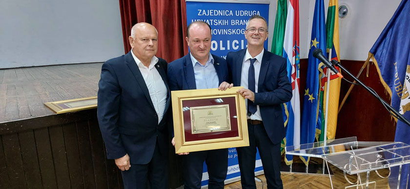 V Trnovitica 08